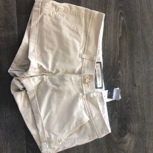 NWT Abercrombie khaki shorts 2 26 new low rise
